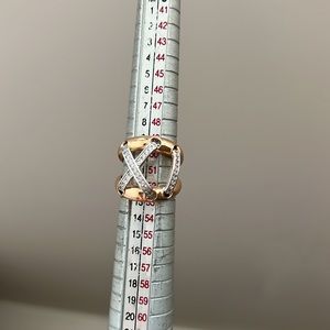 Beautiful gold ring XI